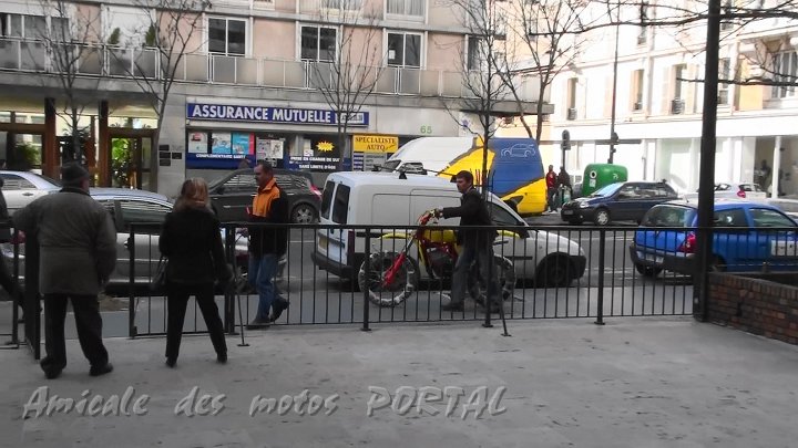 L'entrée à la F.F.M..JPG